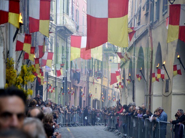 Folklore: Folklore: Taggia’s St. Benedict Feierlichkeiten