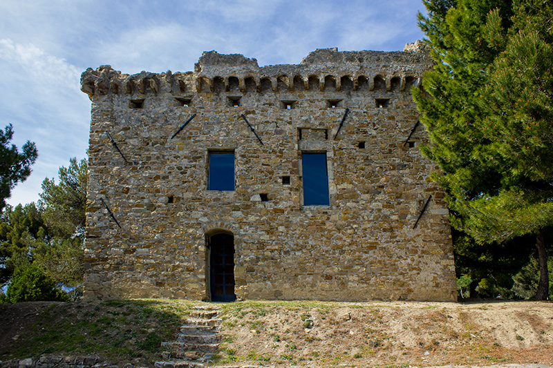 Wandern: Cipressa und Torre Gallinaro